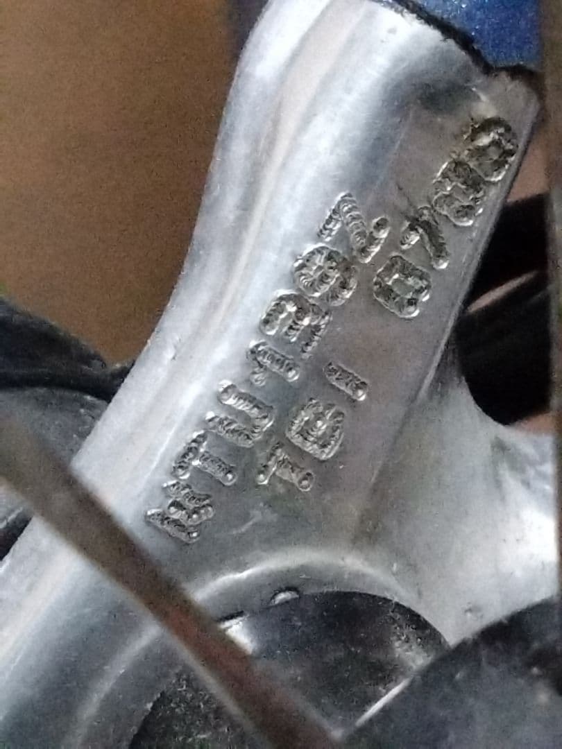 TREK トレックマドン5.2 OCLV カーボン110