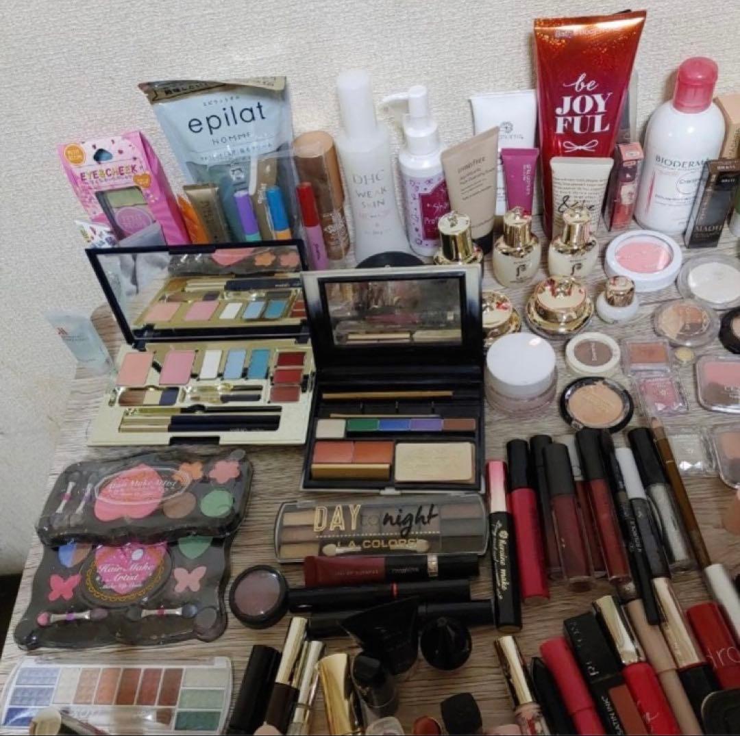 Y*4様 化粧品 コスメまとめ売り 中古から新品まで アイシャドウ 口紅 など