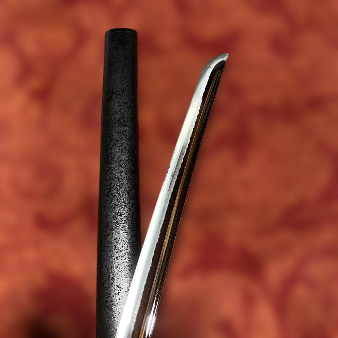 豪華居合刀 黒革巻柄 鶴松図楕円鍔 黒梨地鞘