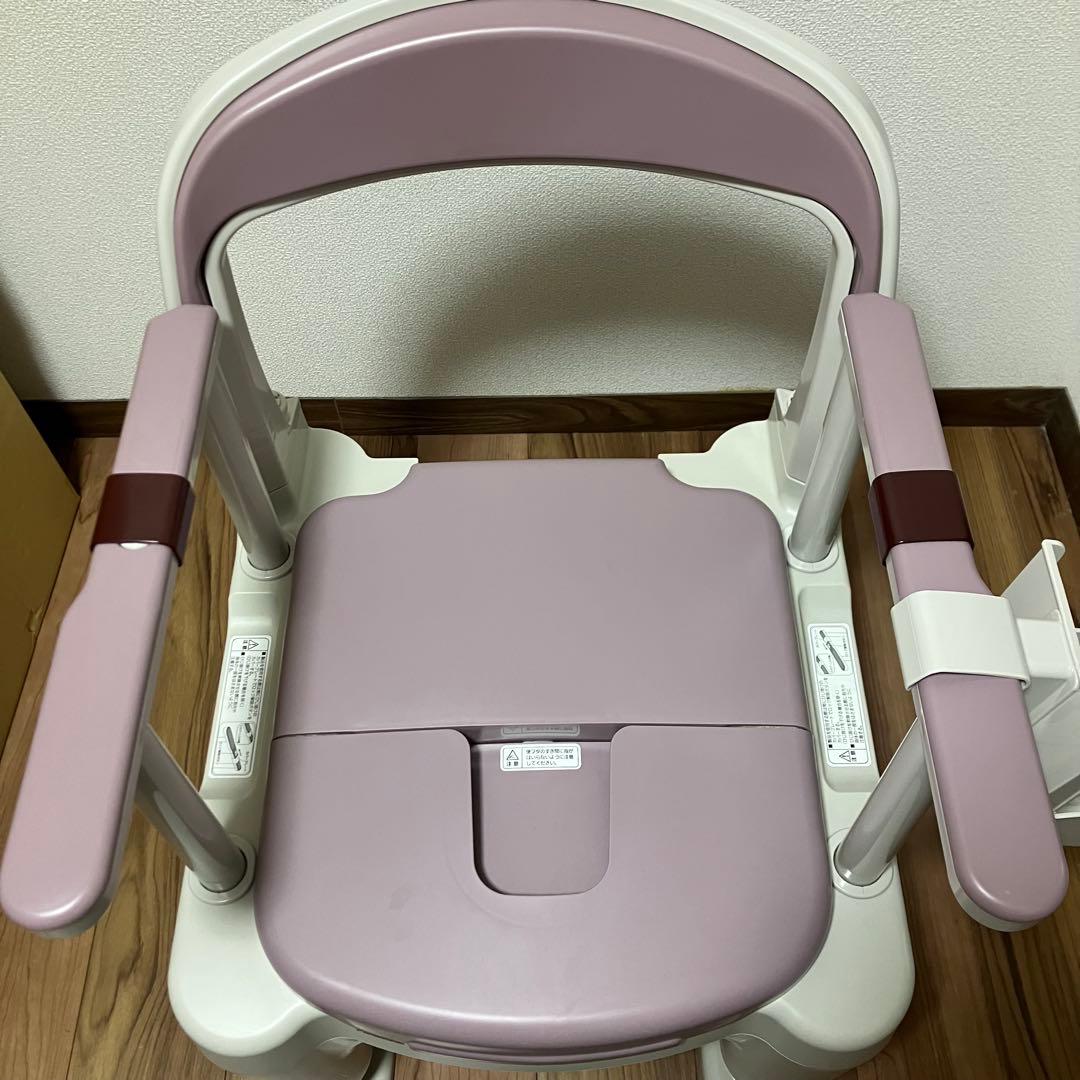 【美品】Panasonicポータブルトイレ　ラフィーネ　PN-L30200