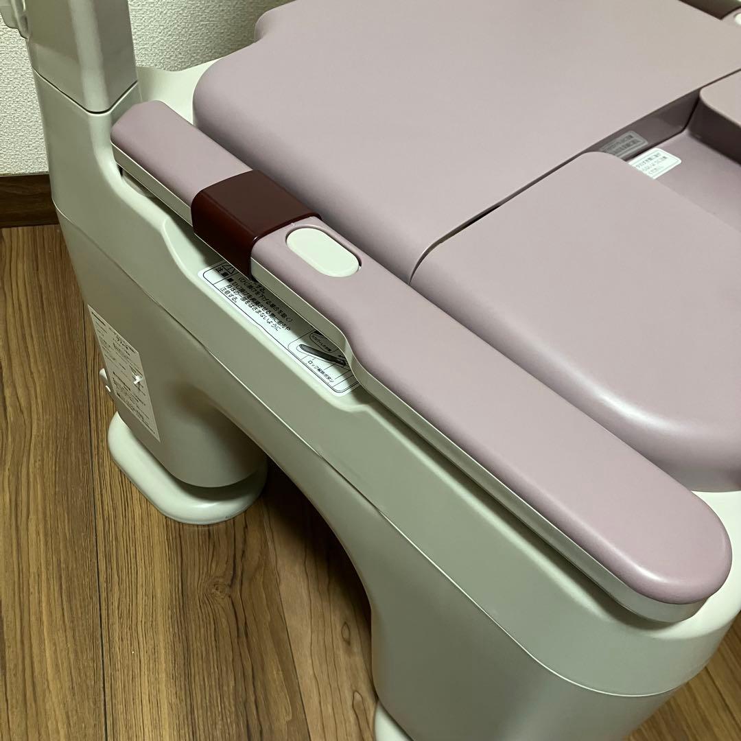 お値下げ⭐️Panasonicポータブルトイレ　ラフィーネ　PN-L30200
