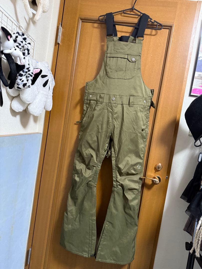スノーボードビブパンツ