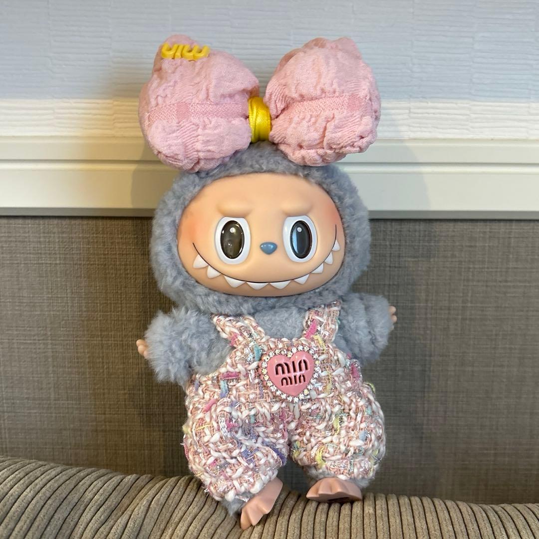 labubu コスチューム付き　正規品