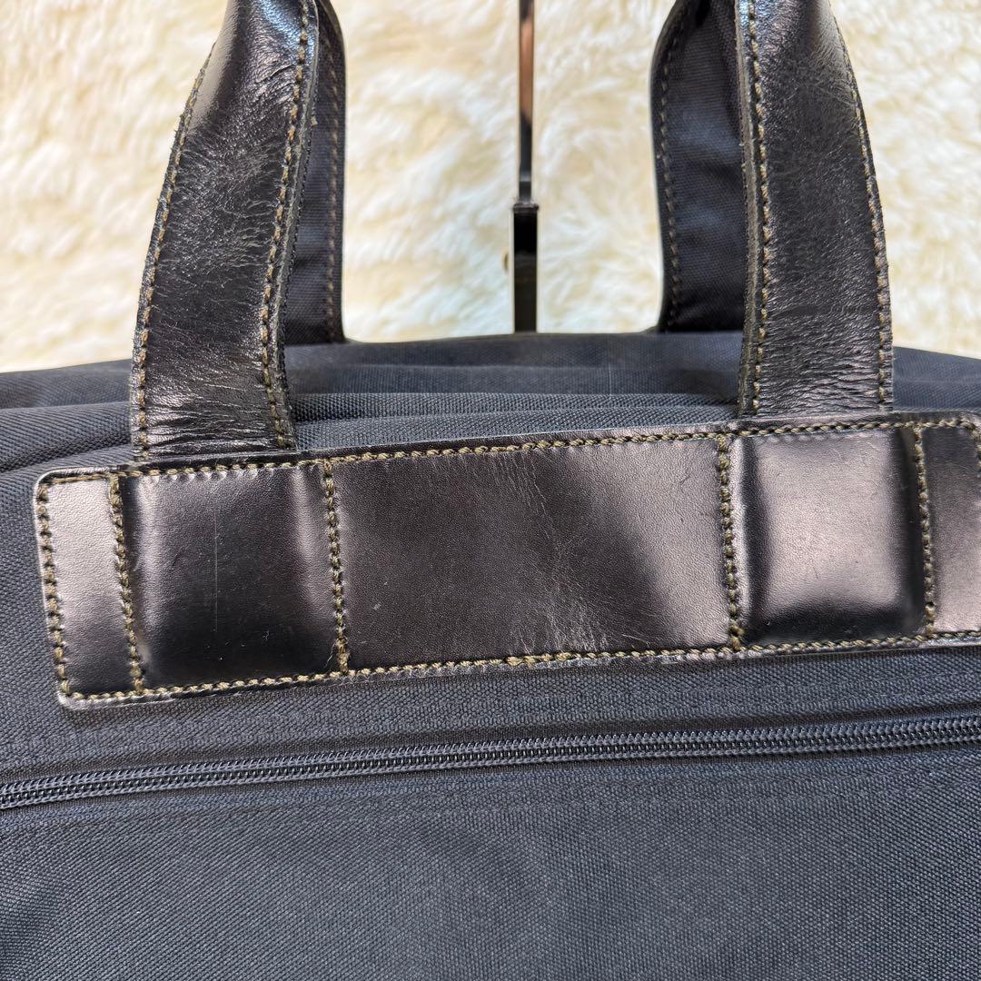 issey miyake イッセイミヤケ　ボストンバッグ　ナイロンレザー2way