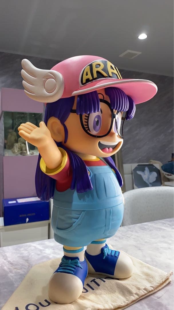 アラレちゃん　BIGサイズソフビ