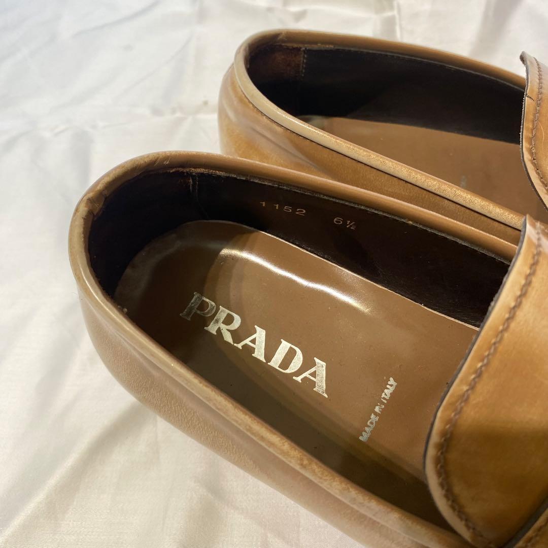 PRADA プラダ ベージュ ローファー