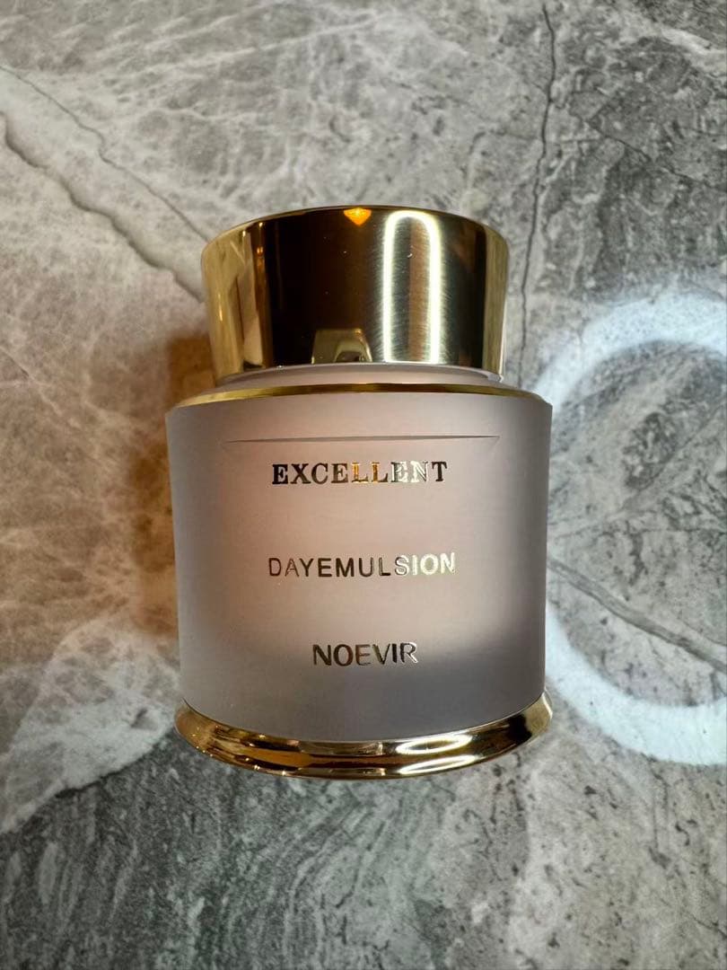 未使用　ノエビア　エクセレント　薬用デイエマルジョン　B-2 ファンデーション
