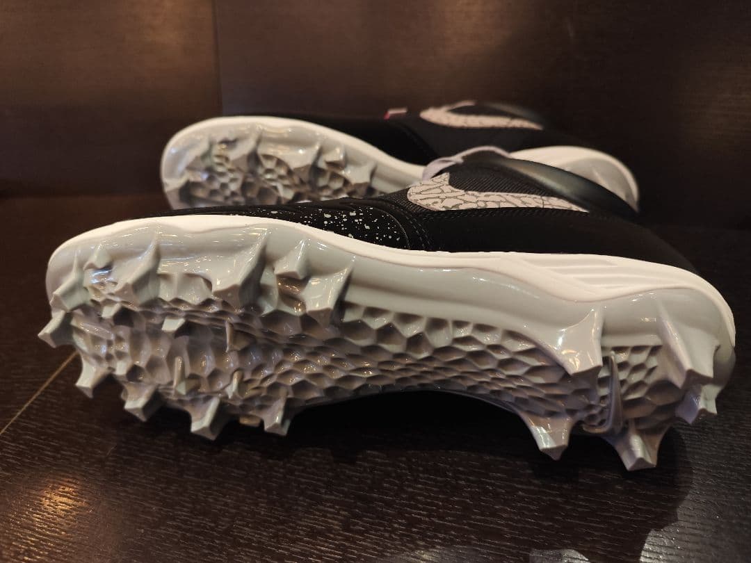 日本未発売Air Jordan stadiumジョーダンスパイク 新品未使用野球