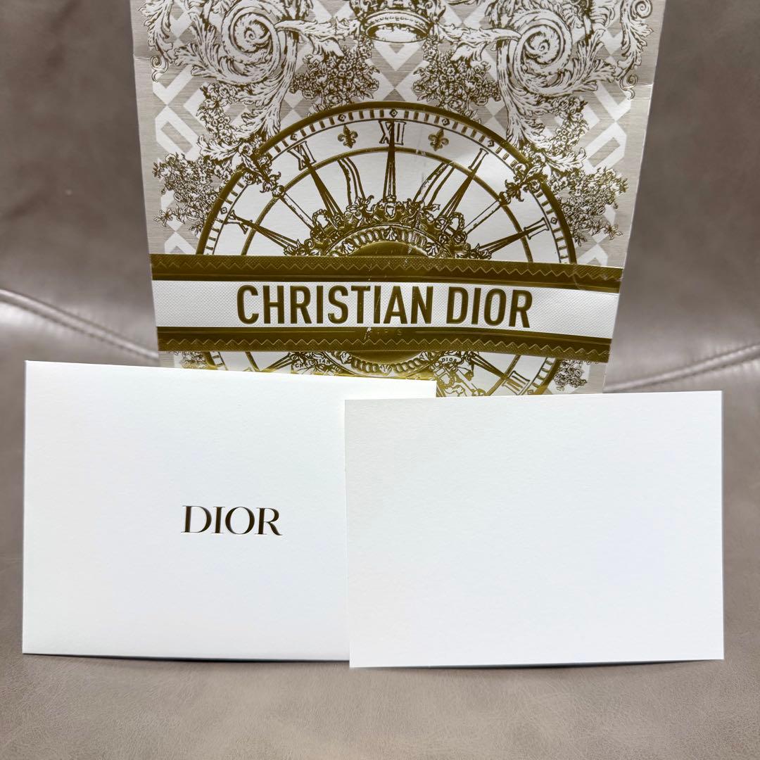 【新品未使用】エクラン クチュール アイパレット ホリデー限定 2024