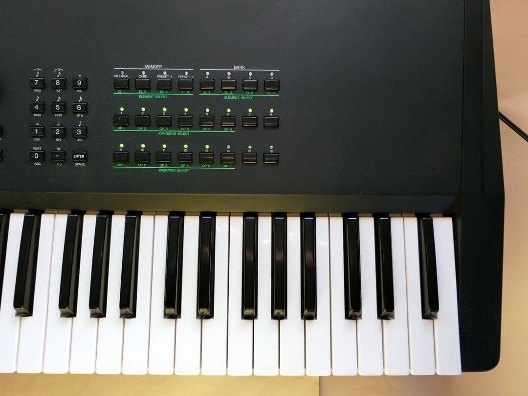 YAMAHA SY99 76鍵シンセサイザー FM ＋ PCM