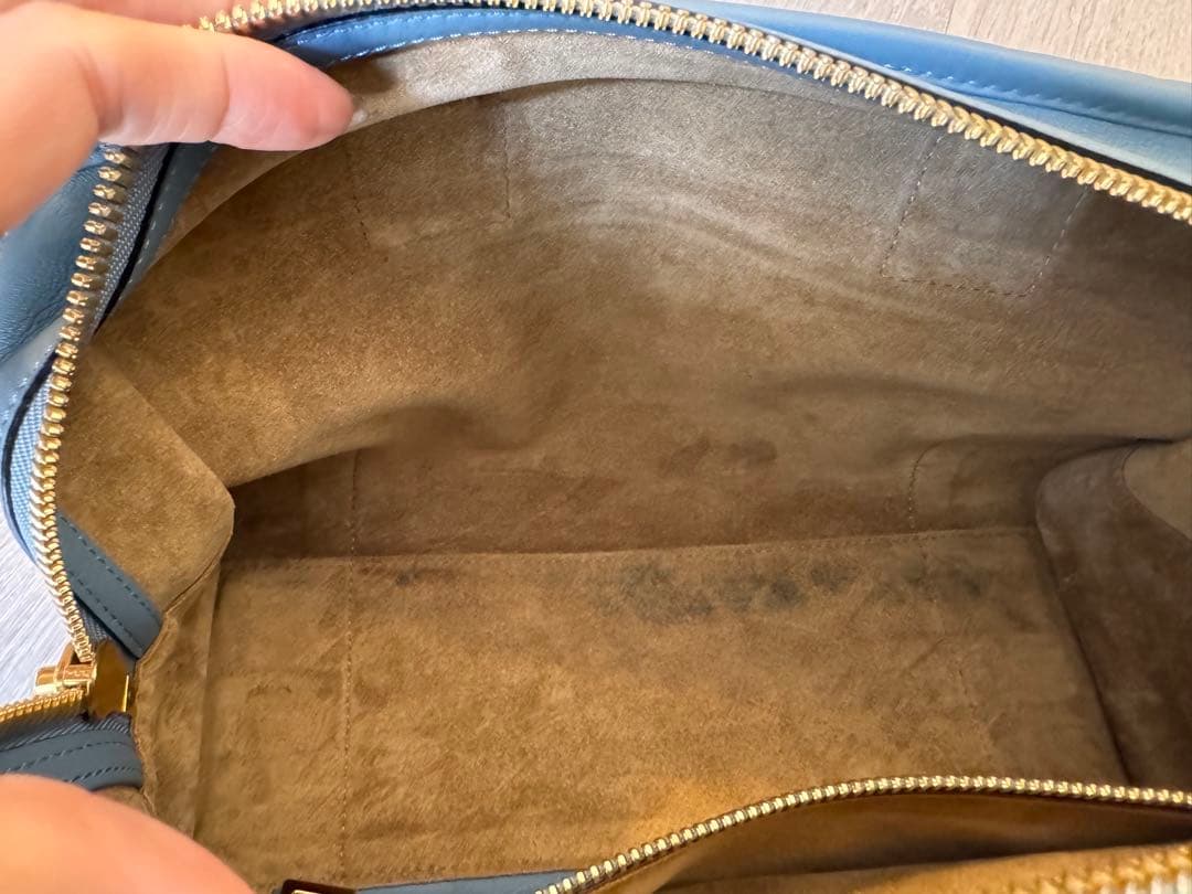 LOEWE アマソナ28 ブルー　水色　くすみブルー