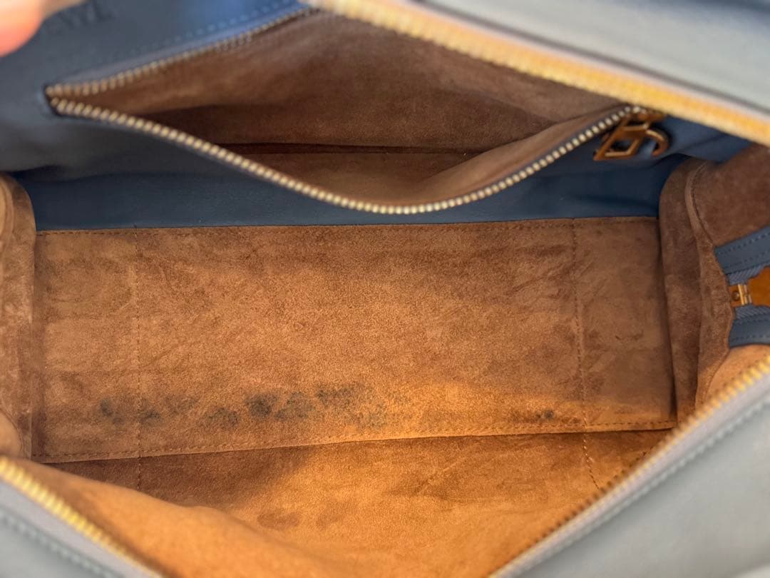 LOEWE アマソナ28 ブルー　水色　くすみブルー