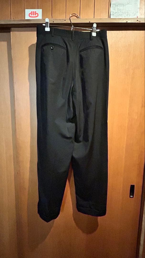 【ごんぞう】コムデギャルソンオム　テーパード黒スラックス