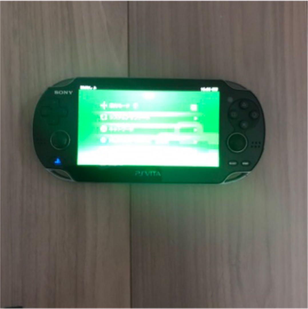 SONY PlayStationVITA 本体  PCH-1100 AB01