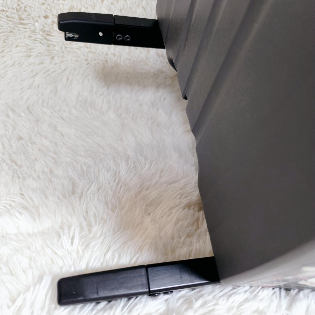 【美品】コンビ　チャイルドシート　新生児可　ISOFIX　エッグショック　回転式