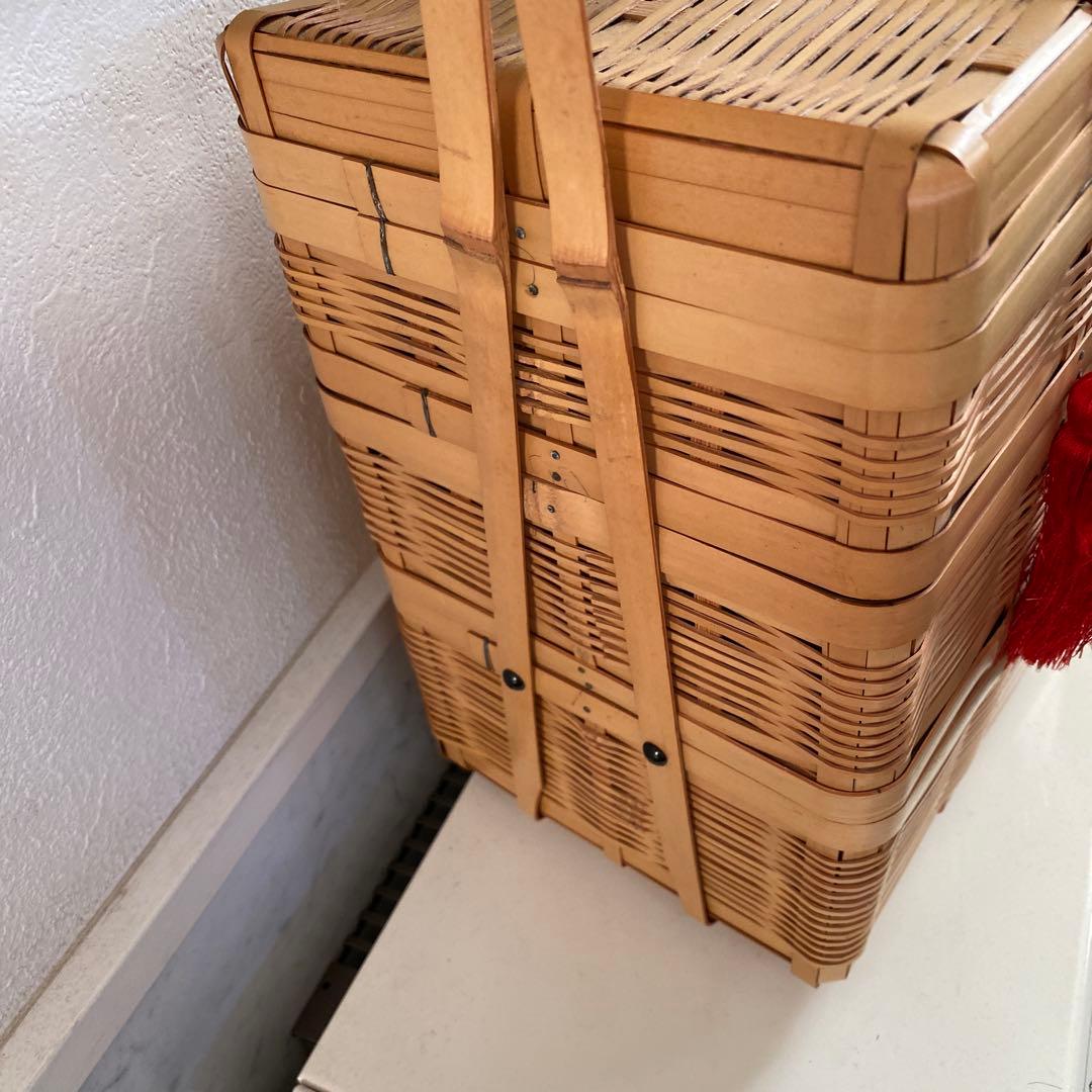 ❣️お値下げ❣️竹籠　　　三段お弁当籠　　大
