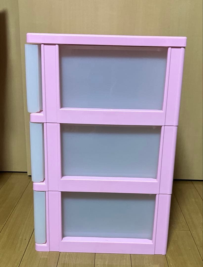 ハローキティ　3段チェスト　アイリスオオヤマ