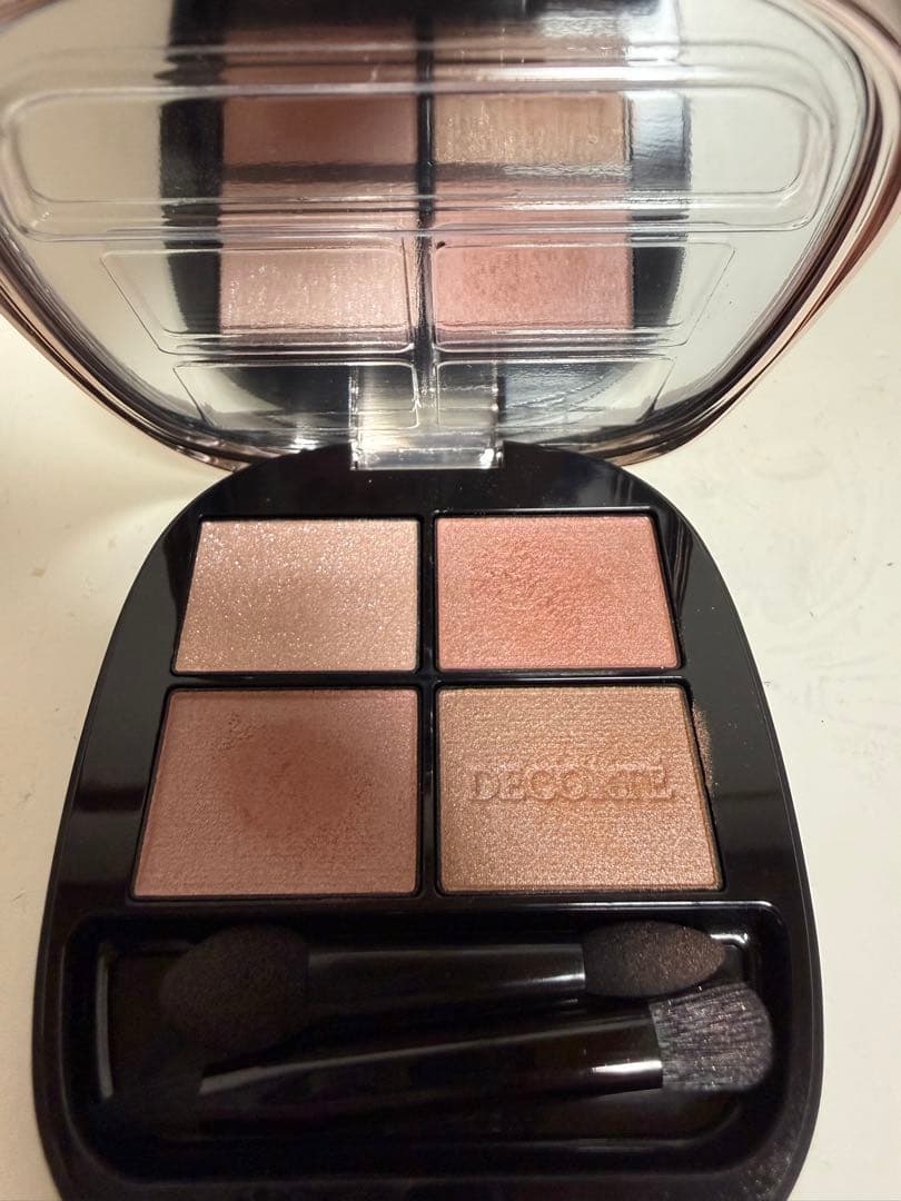 コスメデコルテスキンシャドウ デザイニングパレット10