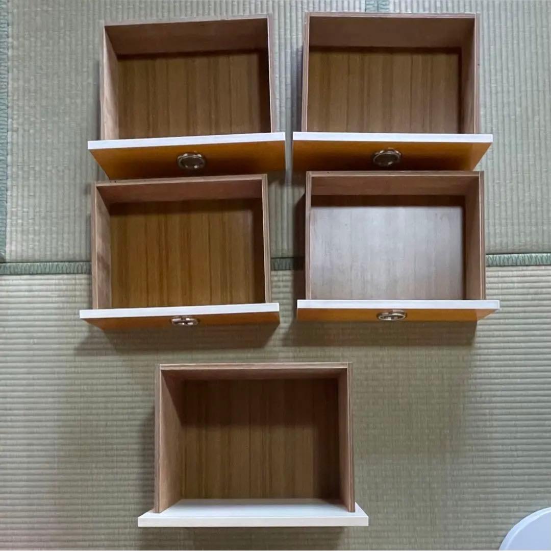 昭和レトロポップ　オレンジ色 5段チェスト タンス　丸型取っ手付き