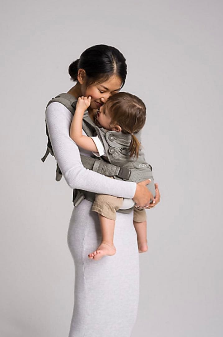 【新品】 NUNA ヌナ カドルクリック ベビーキャリア 抱っこ紐