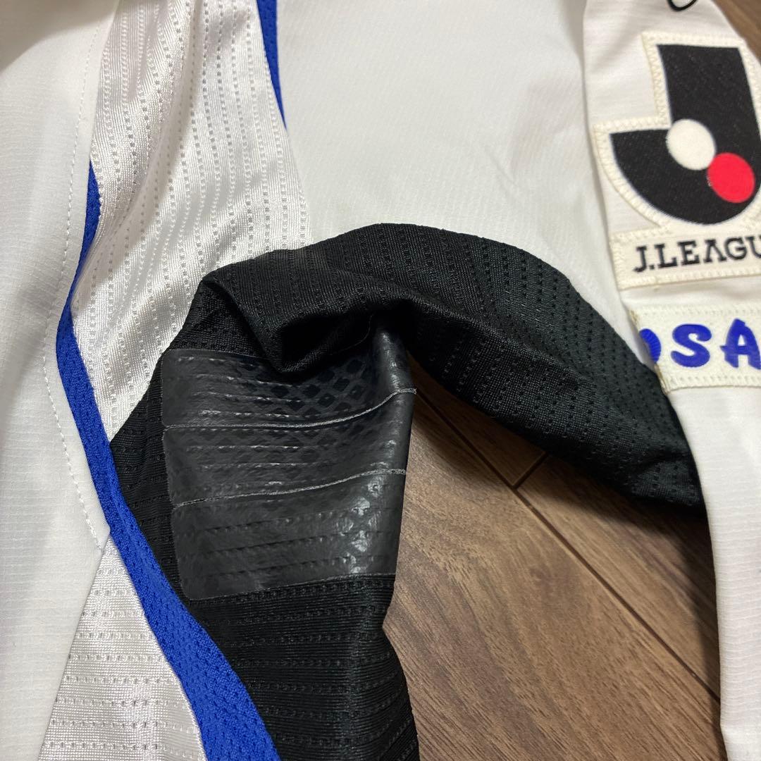 ガンバ大阪 選手実使用公式戦ユニフォーム 長袖8番 Umbro