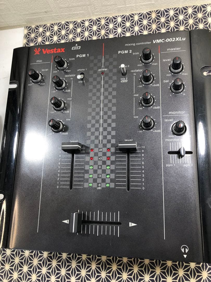 VESTAX ベスタクス　VMC-002XLu フェーダーメンテナンス
