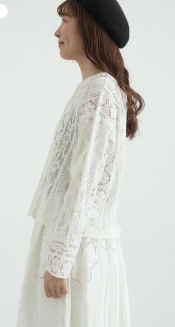 【完売 ツハル 新品】レースパッチワークセーラー襟ブラウス TSUHARU オフ