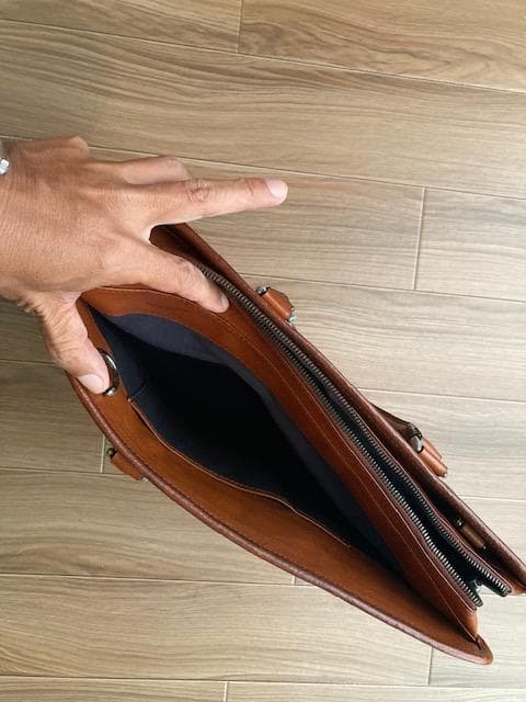 柏餅【状態良し】SLOW / スロー ビジネスバッグ 本革/レザー