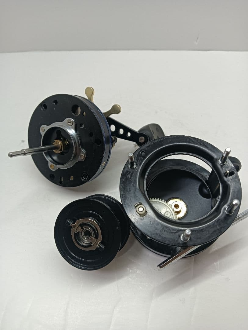 ABU アンバサダー　4601C DDL 今江モデル　左 アブ