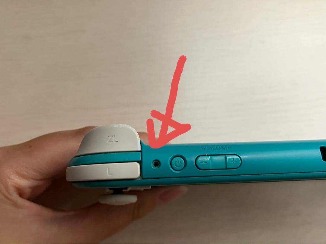 ポ*車様 Nintendo Switch Lite ターコイズブルー