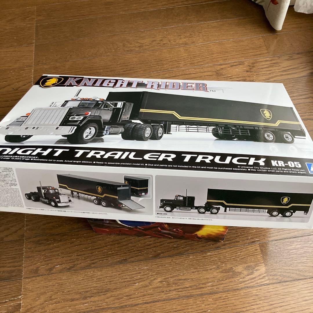 1/28 ナイトライダートレーラー　　 Knight trailer truck