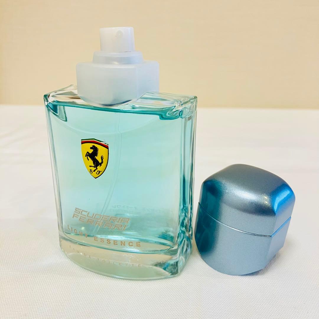 廃盤品　新品未使用　フェラーリ　ライトエッセンス　オードトワレ　香水　75ml②