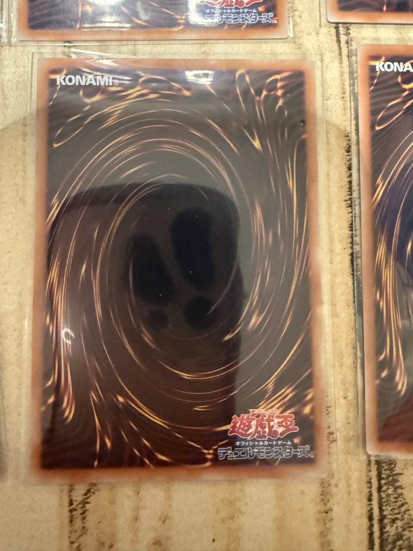 遊戯王 迷宮城の白銀姫 25th クオシク イラスト違い 即日発送