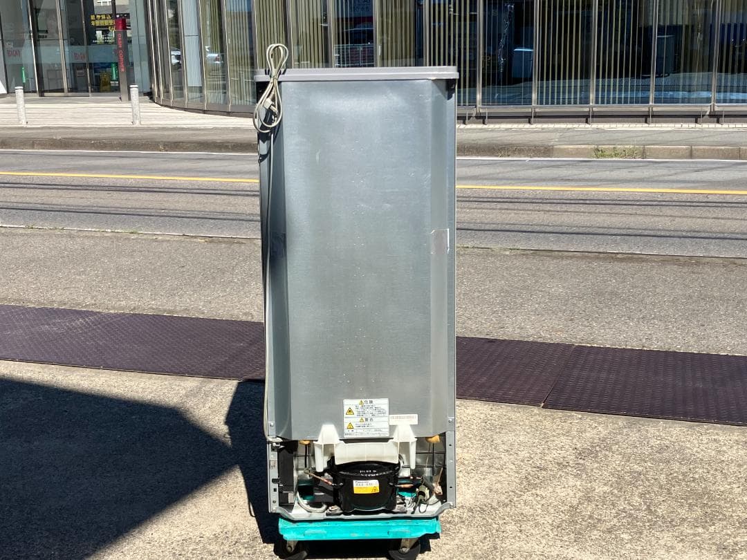 愛知岐阜/送料込★パナソニック 138L冷蔵庫　 NR-B143W-S　11年製