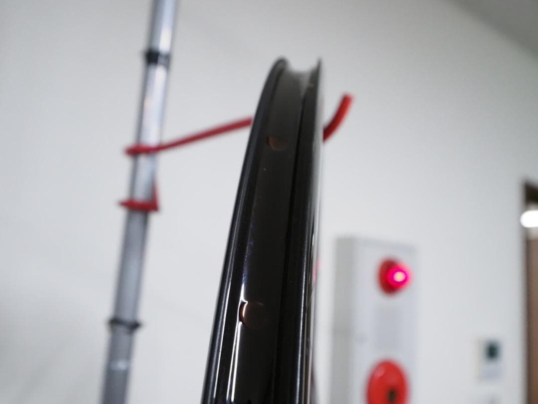 DRIVE HELIX カーボンホイール　チューブレスレディ ディスクブレーキ