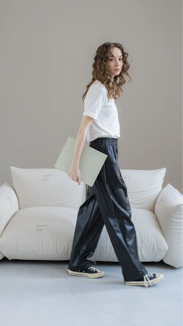 パンツ soyy. Gomu Gurkha eco leather size1