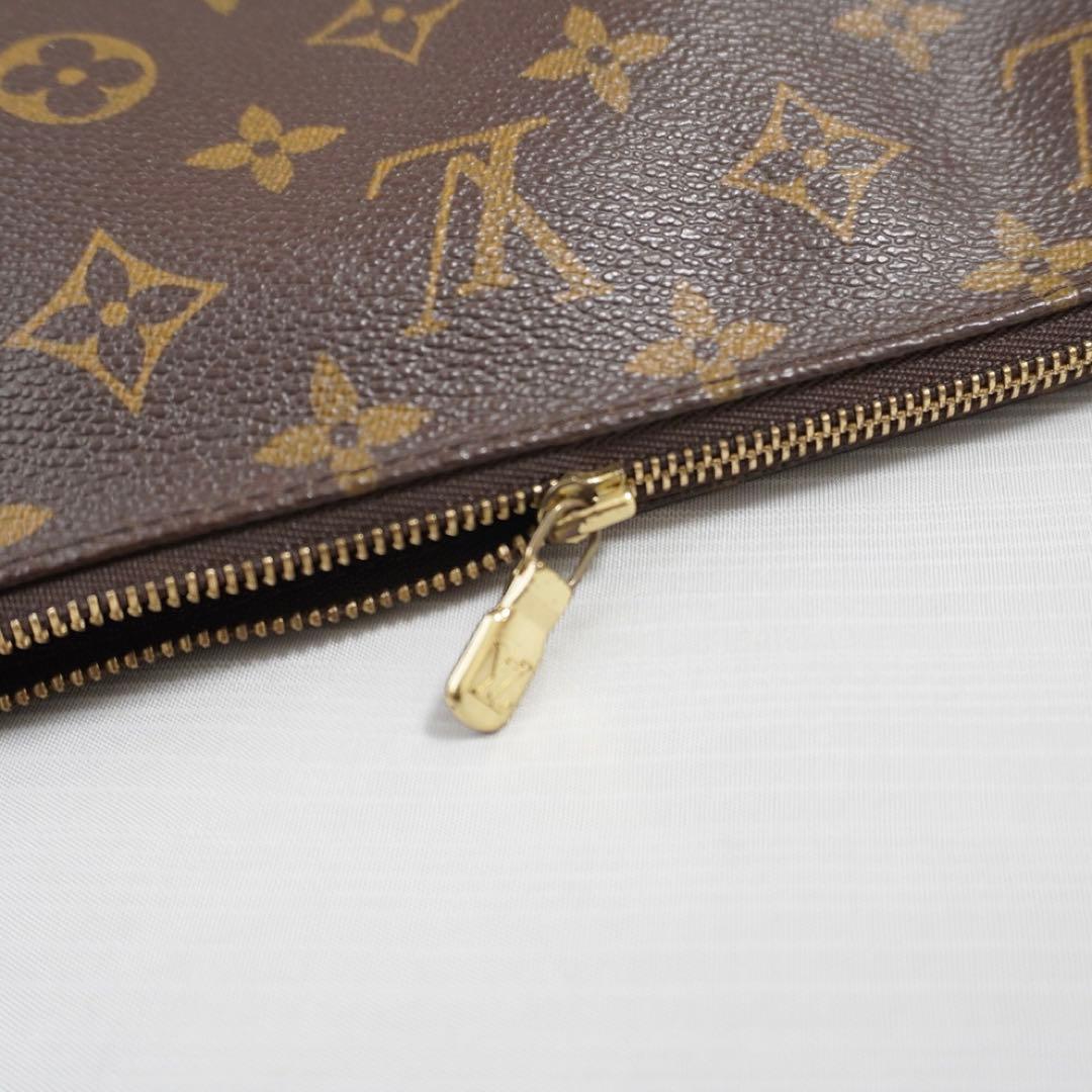 Louis Vuitton ルイヴィトン モノグラム ポーチ　アクセソワール