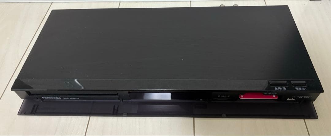 Panasonic Blu-rayレコーダー　DMR-BRW520