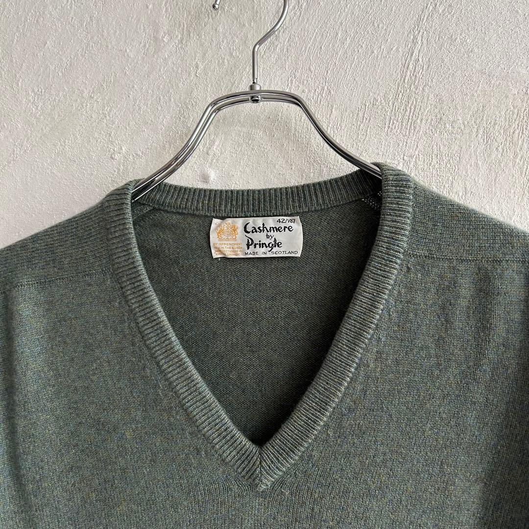 70S Cashmere by Pringle Vネック カシミヤニット