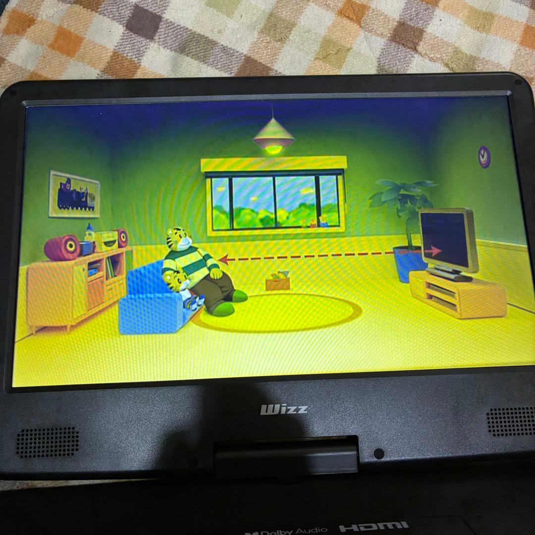 動作良好です！！Wizz ポータブルブルーレイプレーヤー14インチ大画面