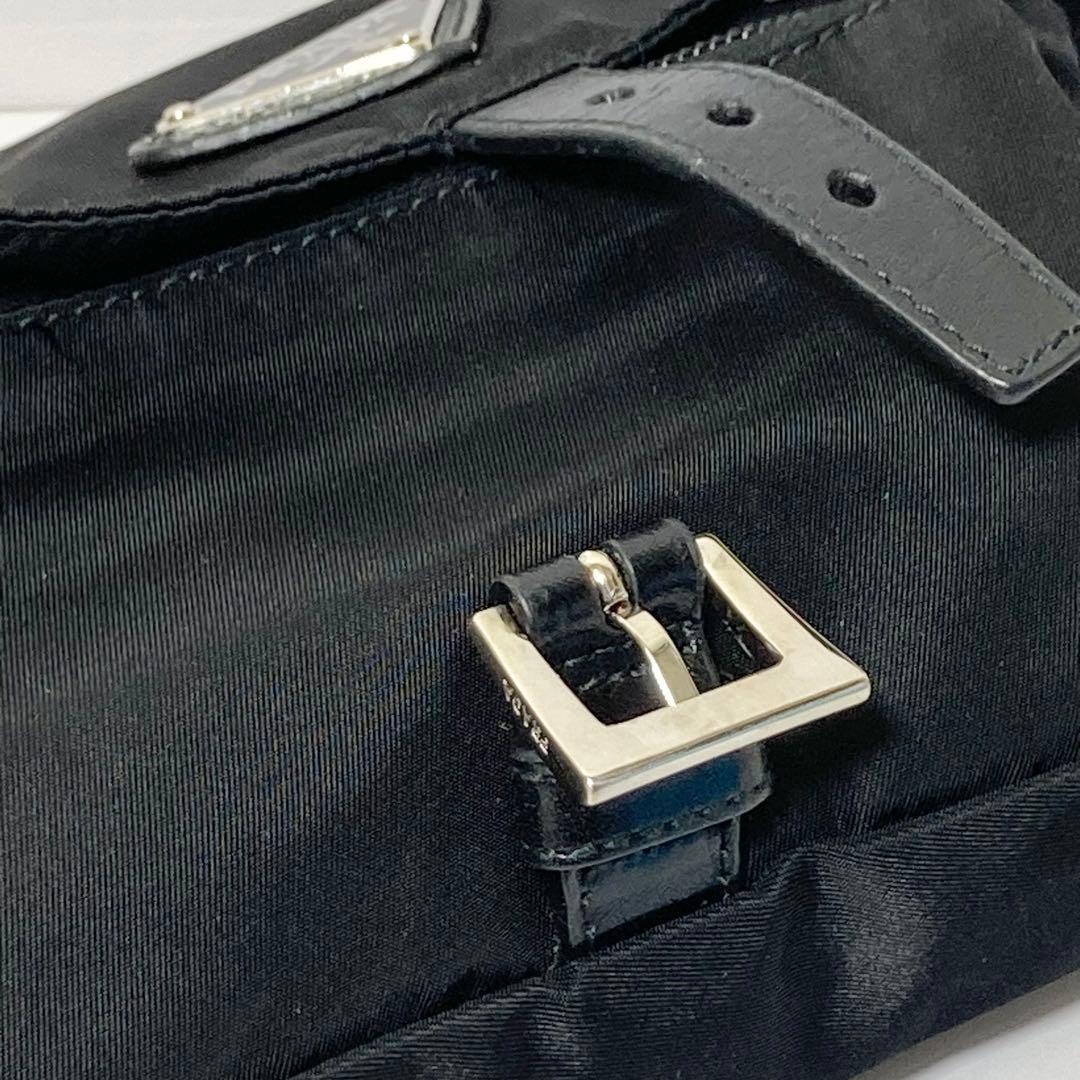 E9206 美品 プラダ PRADA ロゴプレート ウエストポーチ ナイロン