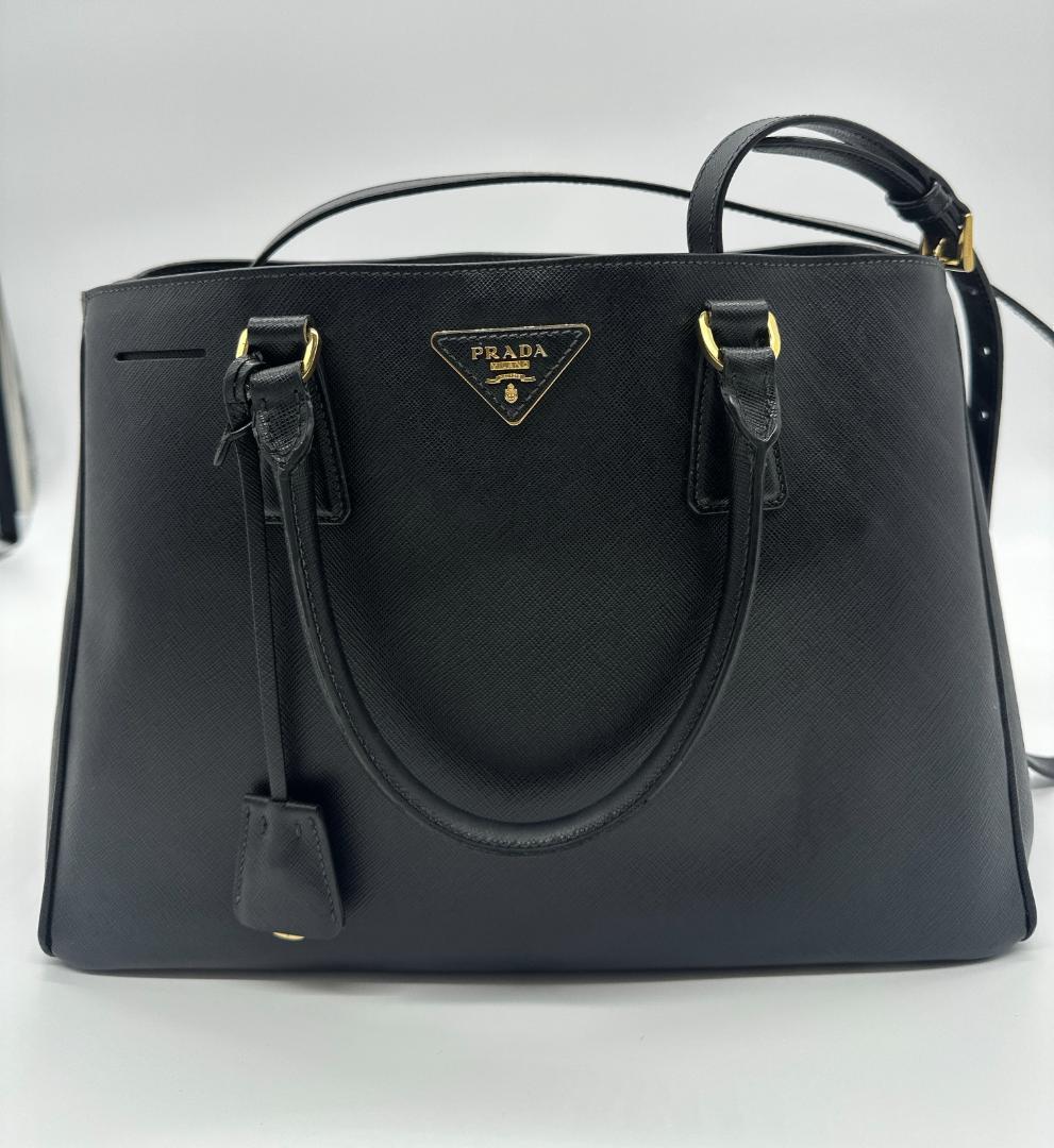 【極美品】プラダ サフィアーノ ガレリア 2WAYハンドバッグ レザー ブラック
