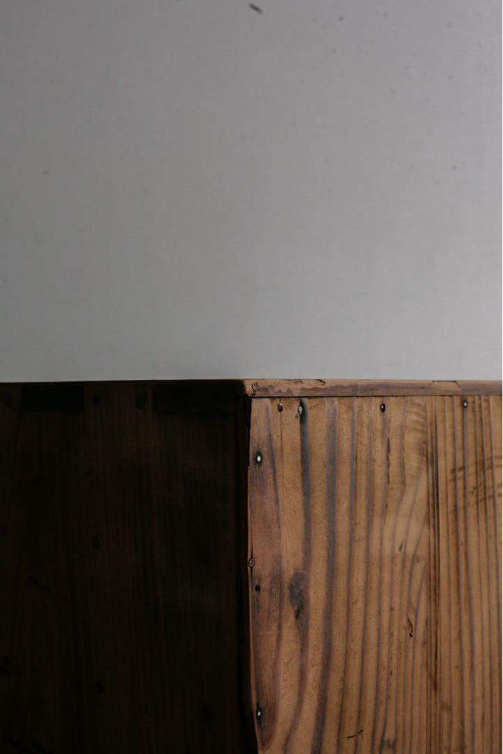 小引き出し　収納棚　飾り棚　収納箱 無垢材 テレビ台 小箪笥 古家具 古道具