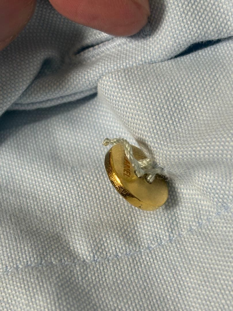 CHANEL ライトブルー ボタンダウンシャツ