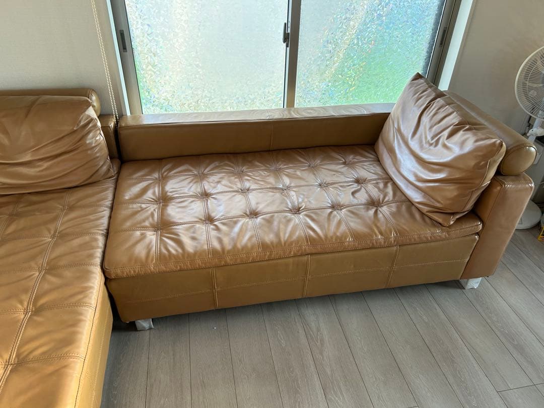 ARMONIAの本革コーナーソファ（美品、値下げ交 涉可）