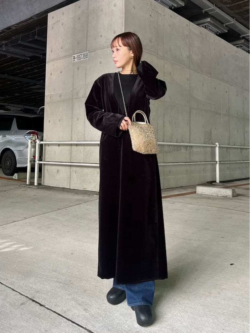 【LA PEAU DE GEM】 ベロアVネックワンピース BLACK