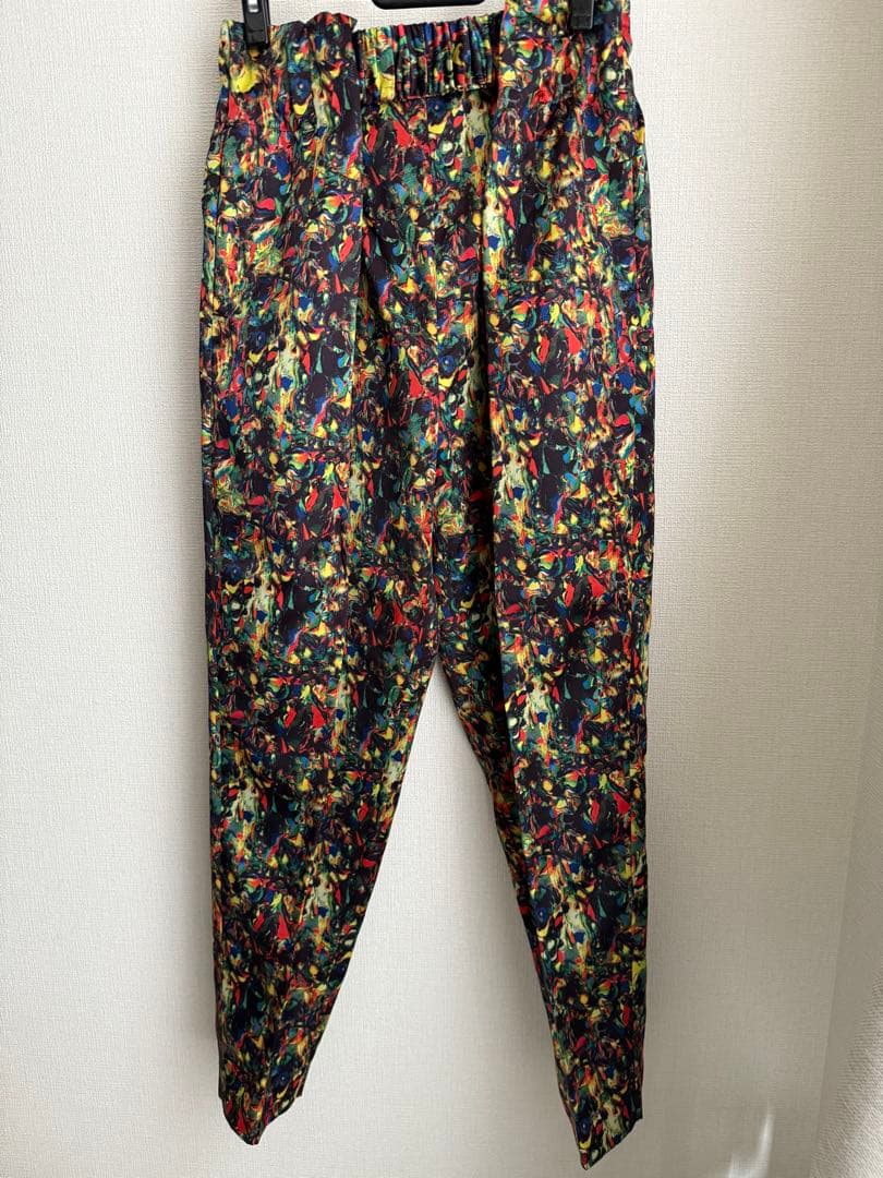 トーガプルラTOGA PULLA☆パンツ☆ カラフル抽象模様TP91-FF247