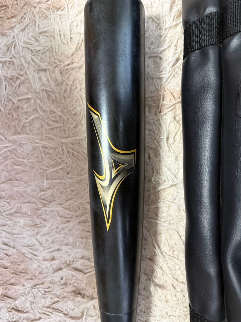 りり　Mizuno 軟式バット 　　ビヨンドマックスレガシー