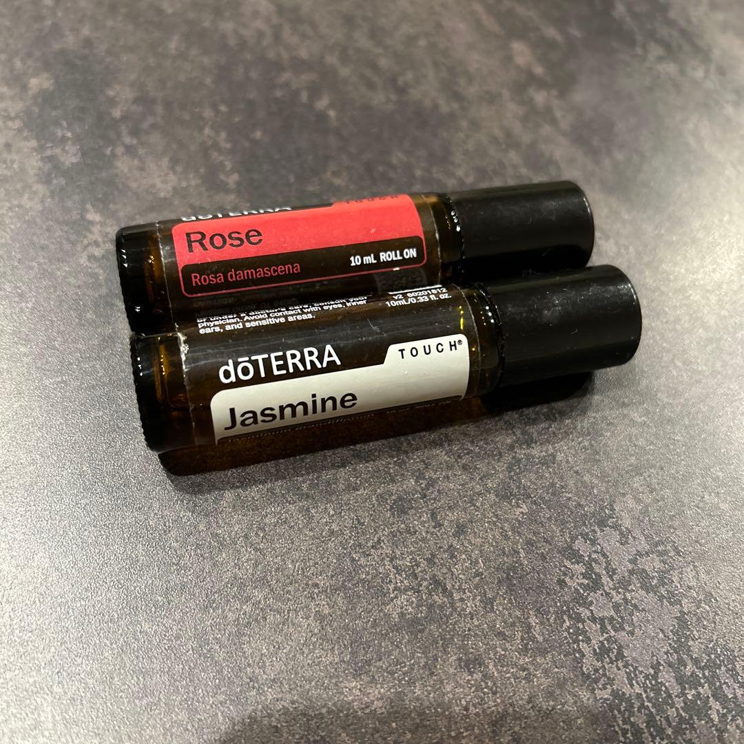 【値下げ！】ドテラ木箱　オイル　ローズタッチ、ジャスミンタッチetc