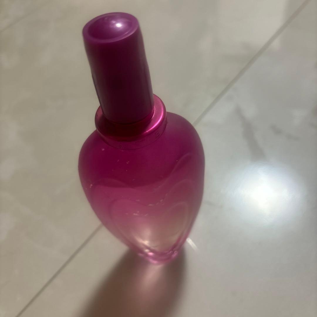 香水　ESCADA 100ml